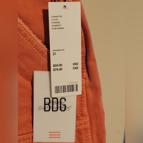 BDG carpenter cut off shorts - Picture 3 of 3